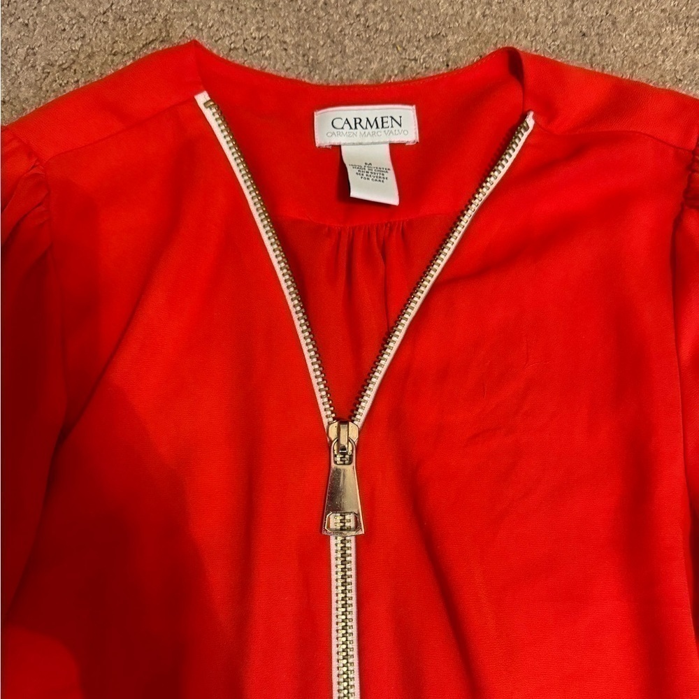 Carmen Red 3/4 sleeve half zip up top size medium‎ - Picture 5 of 8